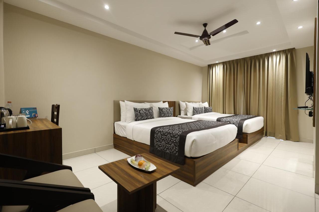 Pride Biznotel Canopus, Digha Digha  Exterior photo